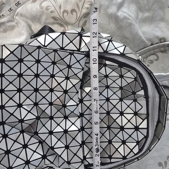 Geometric Silver Backpack - Picture 6 of 6